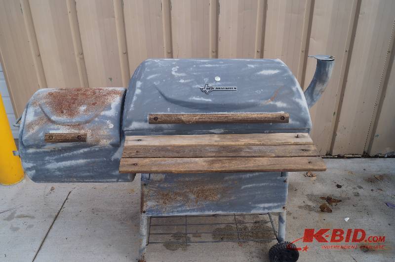 BBQ Grill, Kids Picnic Table