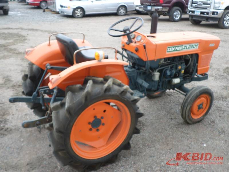 Zen-Noh ZL2201 Tractor, 3-Cylinder | LE Tractors #1 | K-BID