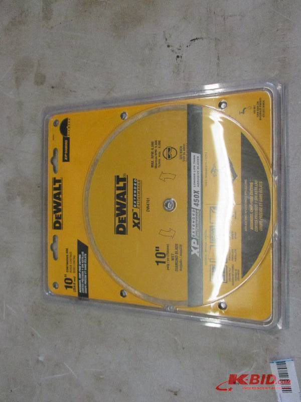 New Dewalt blade