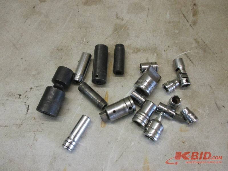 Snap-on sockets