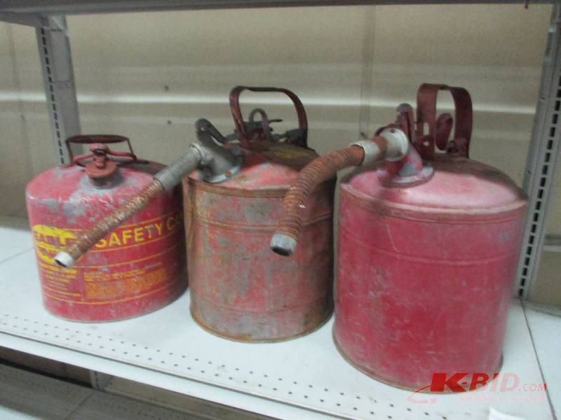 3 safety gas cans