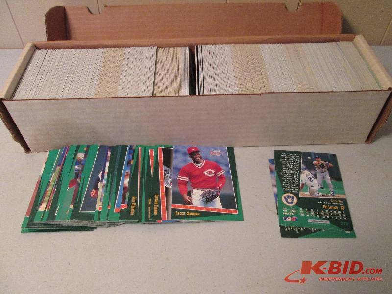 lot 63 image: Box of 1993 Score Select baseball c...
