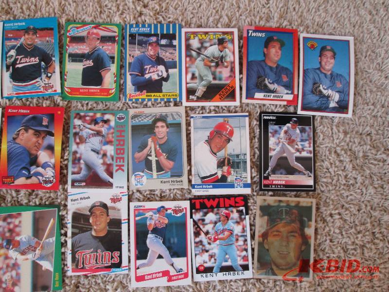 lot 8 image: Lot of 25 Kent Herbeck baseball car...