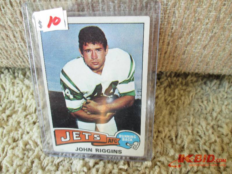 lot 10 image: 1975 Topps John Riggins card...
