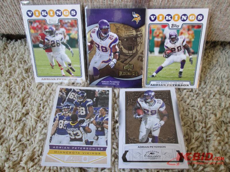 lot 17 image: 5 Adrian Peterson cards...