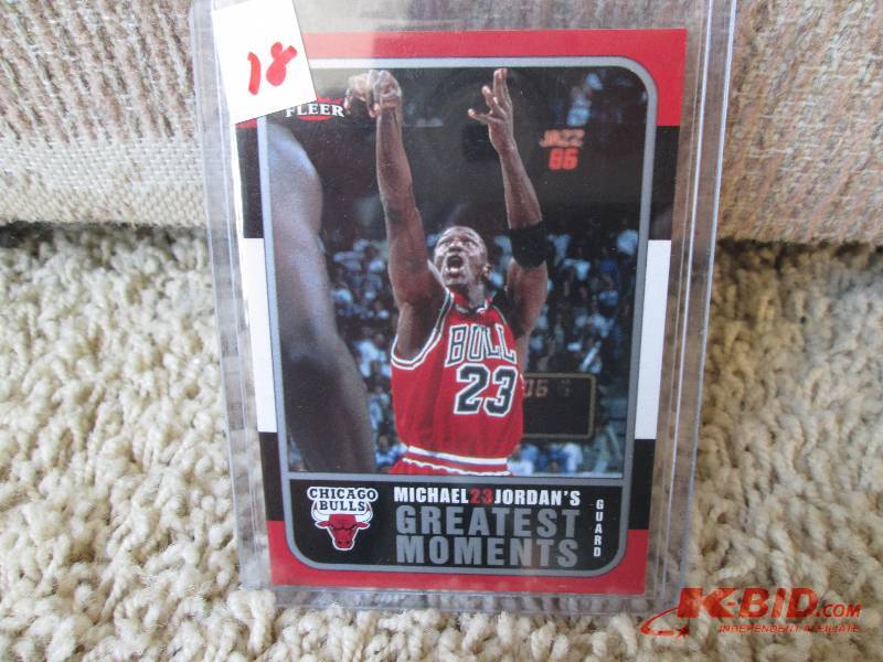 lot 18 image: 2006 Fleer Michael Jordan sports ca...