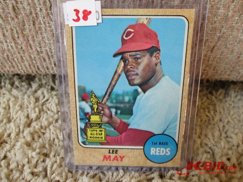 lot 38 image: 1968 Topps Lee May sports card...