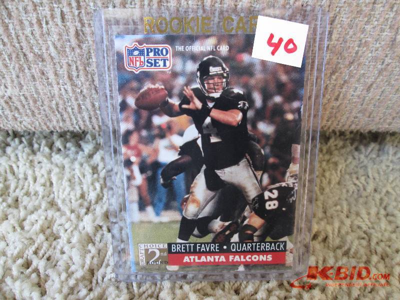 lot 40 image: 1991 Proset Brett Favre rookie card...