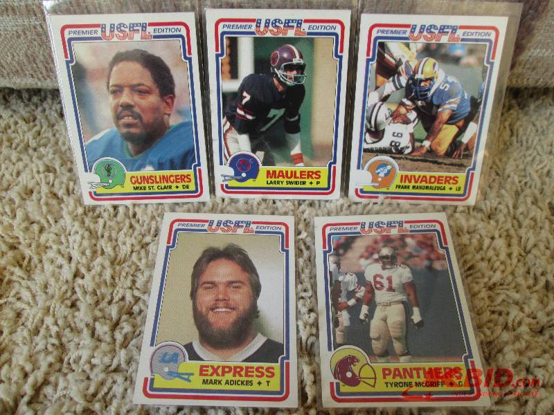 lot 80 image: 5 1984 Topps USFL cards...