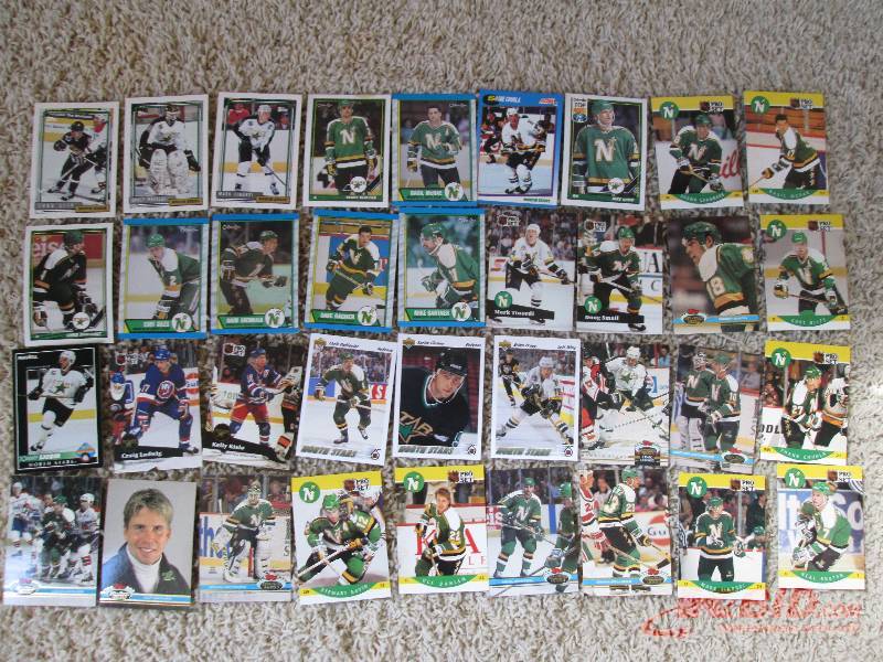 lot 148 image: Lot of Minnesota Northstars cards...