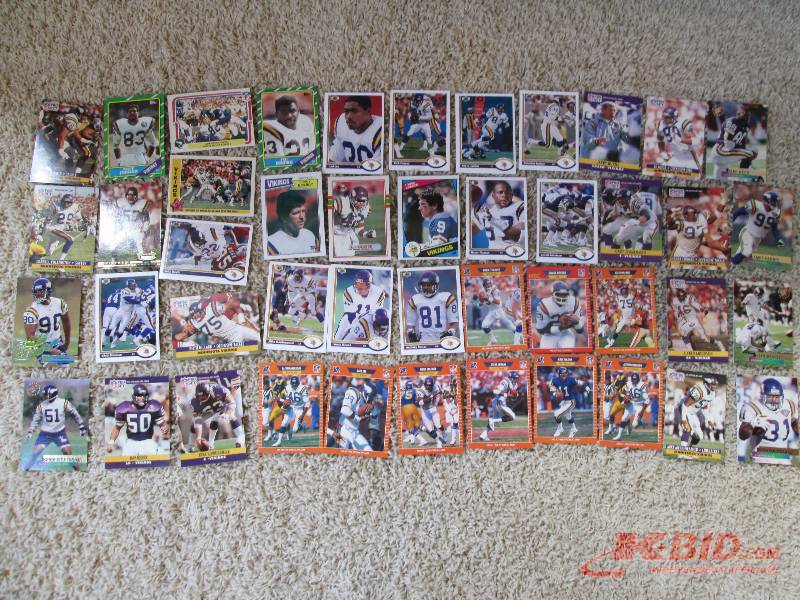 lot 149 image: Lot of Minnesota Vikings cards...