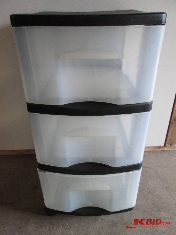 lot 12 image: 3 drawer cabinet on swivel casters...