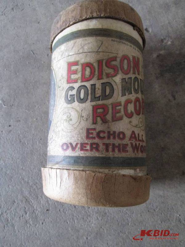 lot 25 image: Edison gold molded records, Pat. Ju...