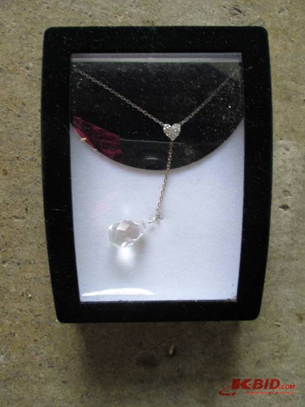 lot 50 image: Brand new necklace ...