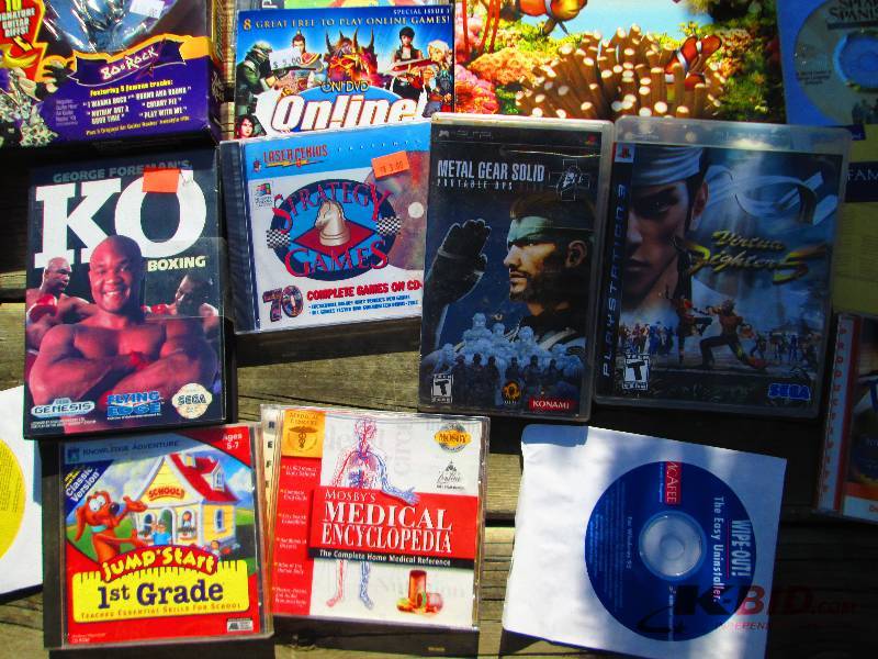 lot 54 image: Large lot of assorted computer game...