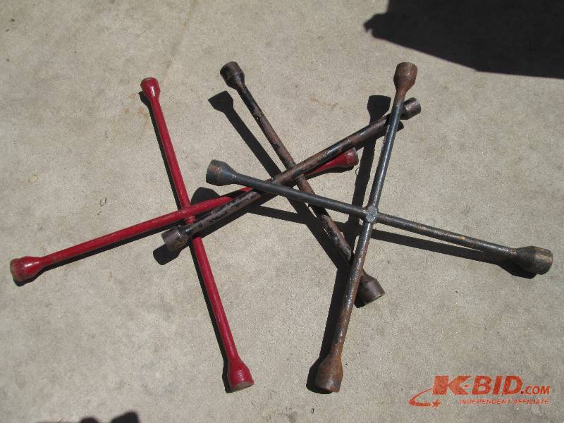 lot 75 image: 3 standard lug nut wrenches...