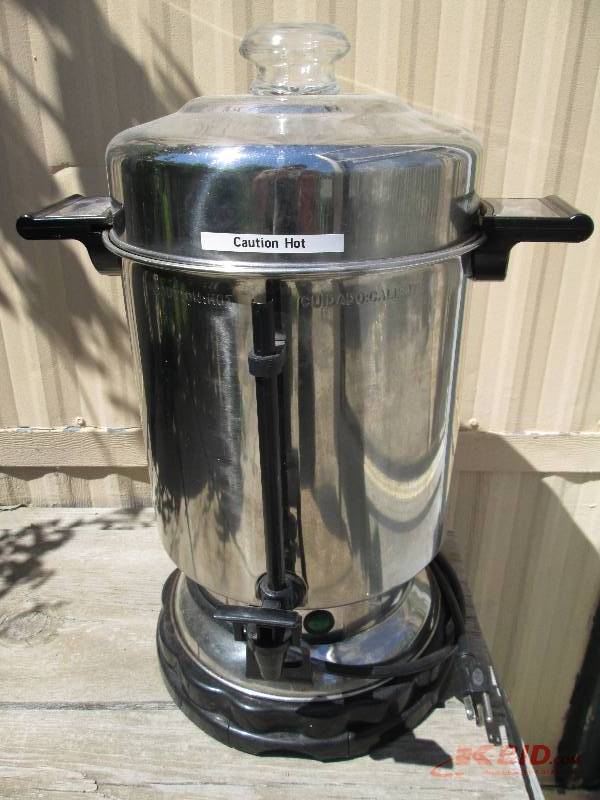 lot 86 image: Large self percolating coffee maker...