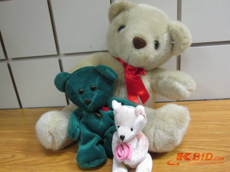 lot 213 image: white bear, small green bear, small...