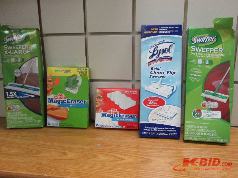 lot 224 image: mrclean ans swiffer cleaning suppli...