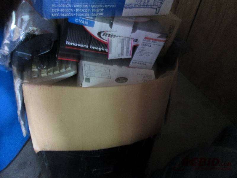 lot 98 image: Huge lot of assorted toners, some a...