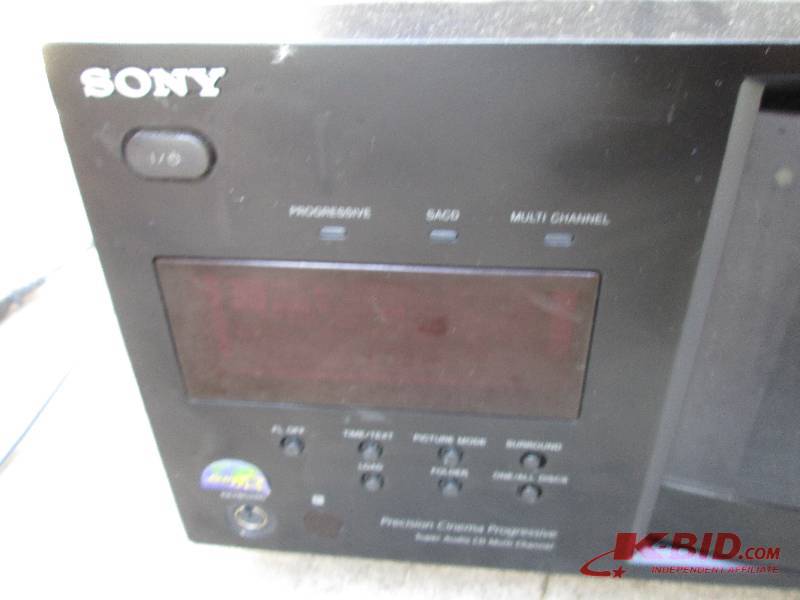 lot 94 image: Sony 400 CD DVD disc changer ...