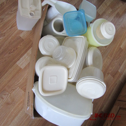 Rubbermaid, Tupperware