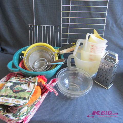 Pyrex, Sieves, Hot Pads