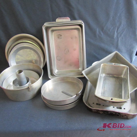 Pie & Cake Pans