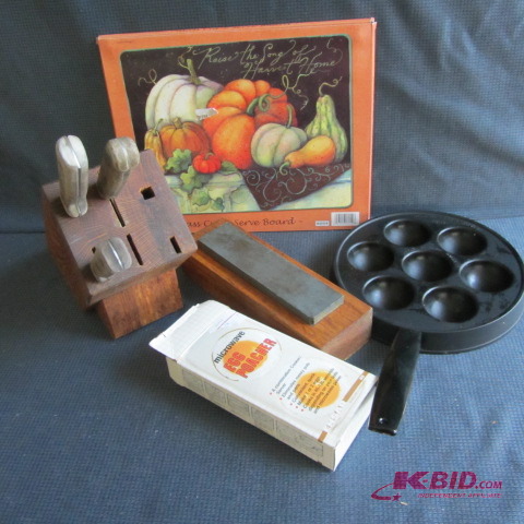 Cutting Board, Knives, Ebelskiver