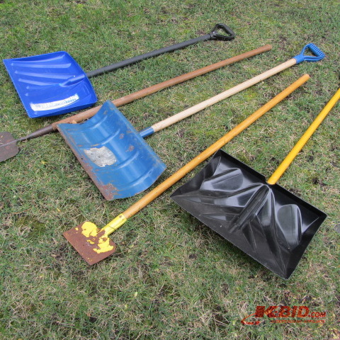 Snow Shovels, Chipper