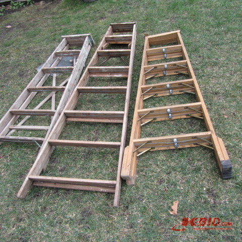 Wooden Step Ladders