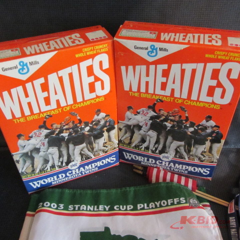 Wheaties Twins, Stanley Cup Flags