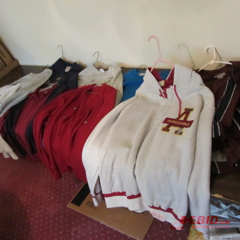 Mens Warm-up Suit, Sweatshirt