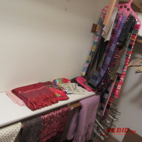 Ladies Scarves, Shawls, Belts