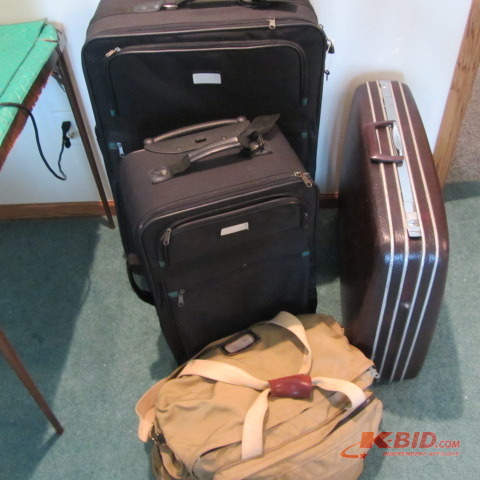Samsonite, Suitcases
