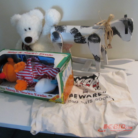Cow Rocker, Ernie, Bear