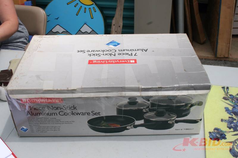7 Piece Aluminum cookware set