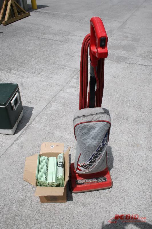 Oreck XL Commercial Vacuum