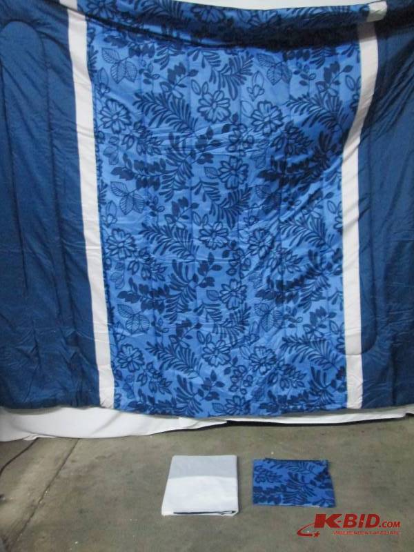 Alcove Jacqueline Comforter Set