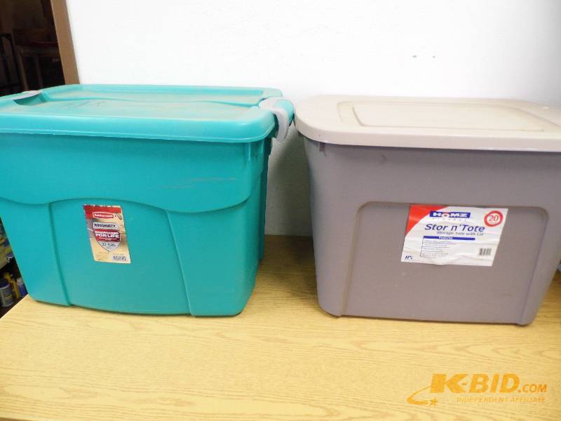 2 Storage Totes