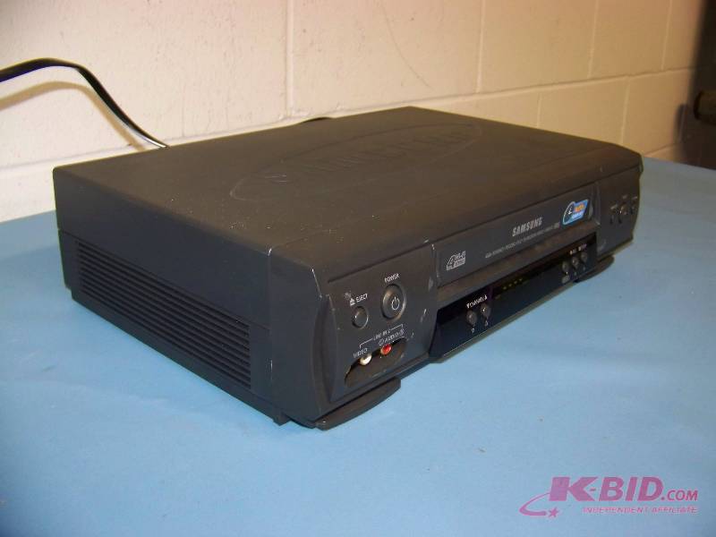 lot 75 image: Samsung, Video Cassette Recorder (VCR)