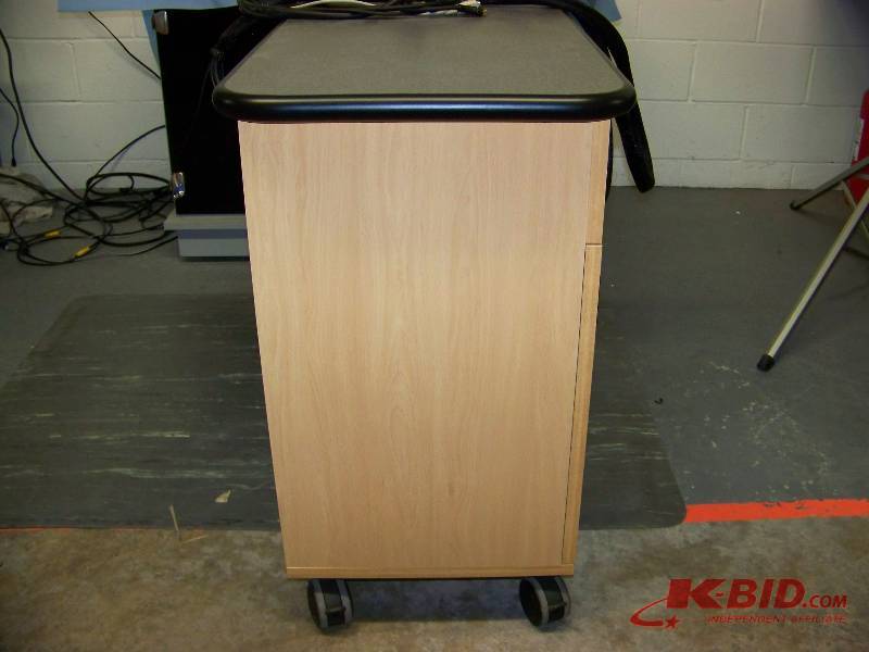 lot 77 image: SmartExpression 303, Multi-Media ConsoleDesk