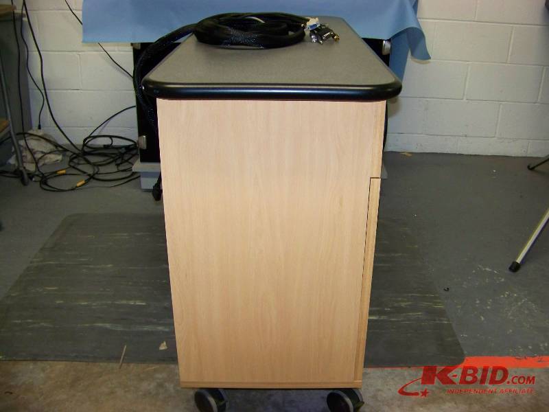 lot 78 image: SmartExpression 303, Multi-Media ConsoleDesk
