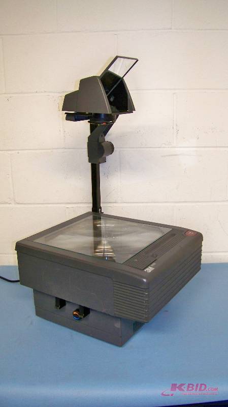 lot 51 image: 3M Overhead Projector