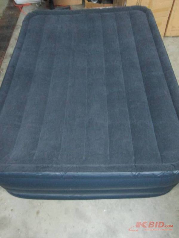 Intex Queen Raised Airbed