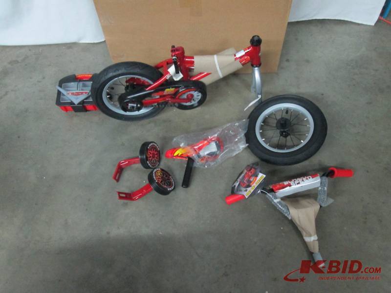 Huffy Disney Pixar Cars Boys 12 Single Speed Bike