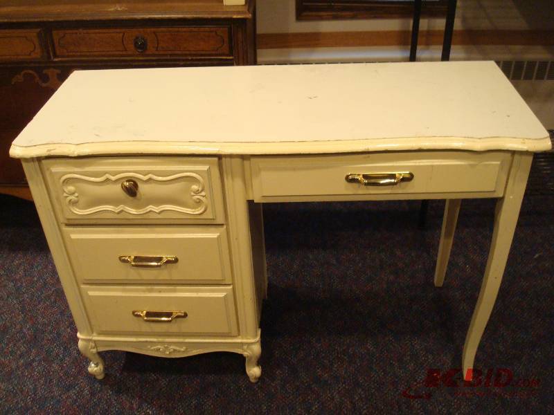 White Desk, Used, Shows Wear