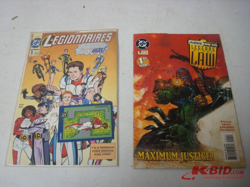 Pair Of First Issue Comics, Judge Dredd