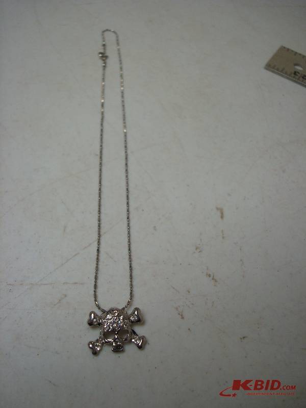 Skull Costume Necklace