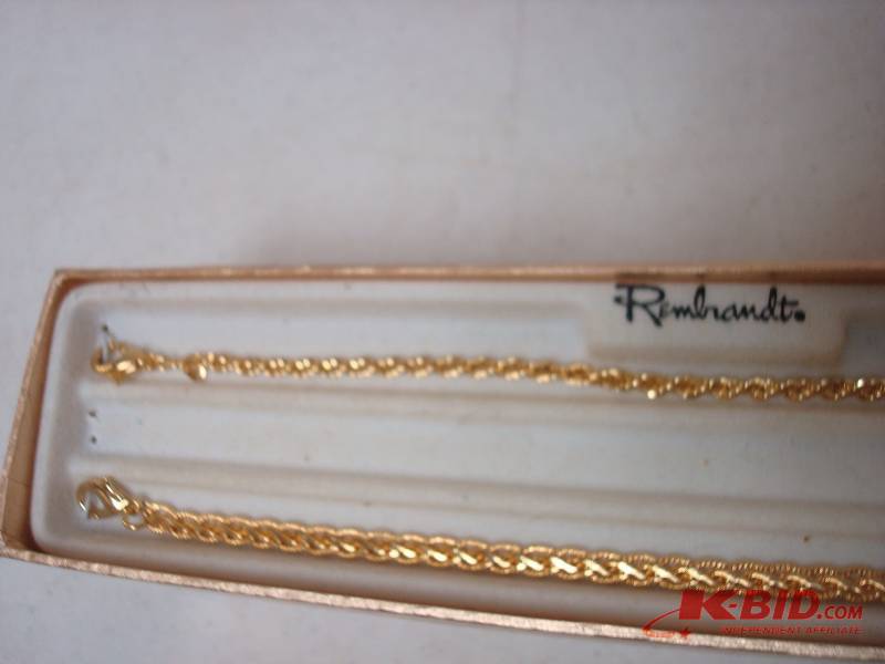Gold Tone Costume Bracelet